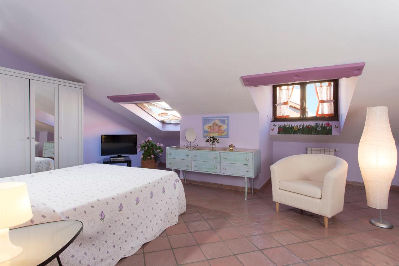 Tetto Fiorito Apartment Кастеламаре ди Стабия Екстериор снимка
