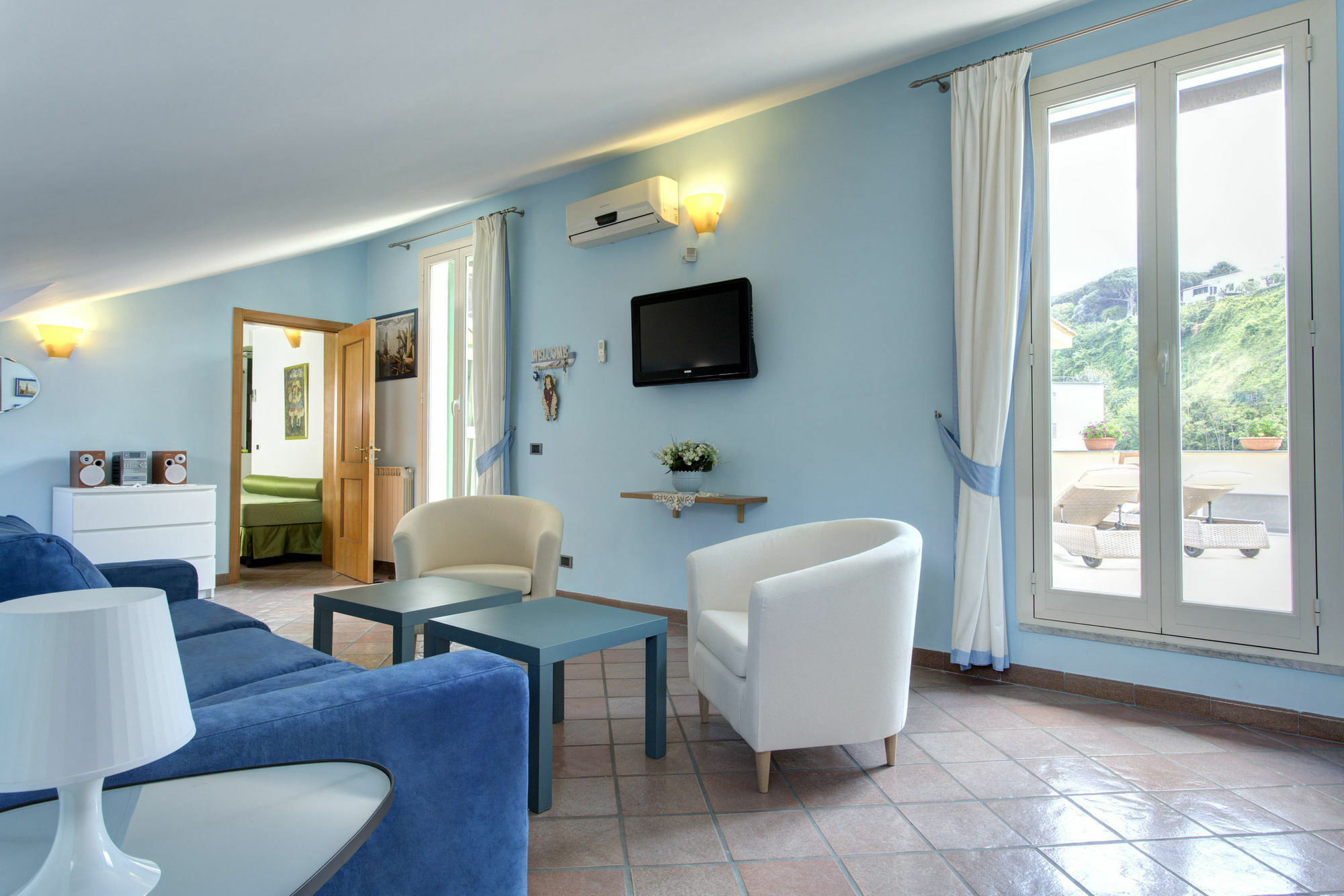 Tetto Fiorito Apartment Кастеламаре ди Стабия Екстериор снимка